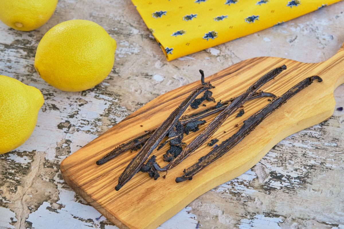 vanilla-beans-and-lemons